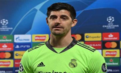 ريال مدريد يعلن غياب كورتوا عن الكلاسيكو ضد برشلونة بسبب الأنفلونزا
